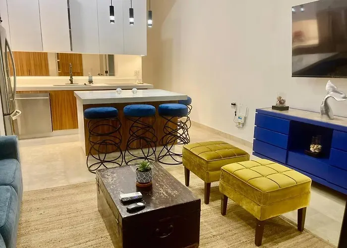 Stunning Views & Lifestyle Apartment *